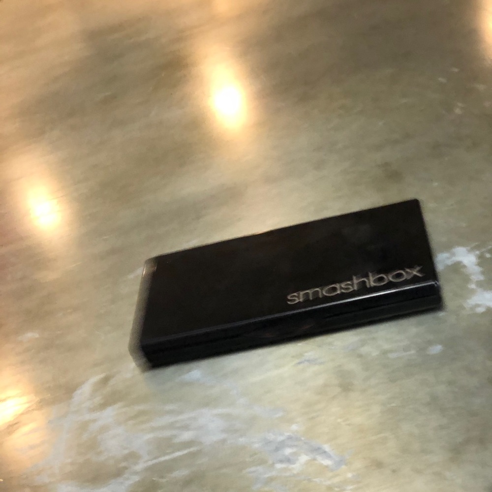 Smash box